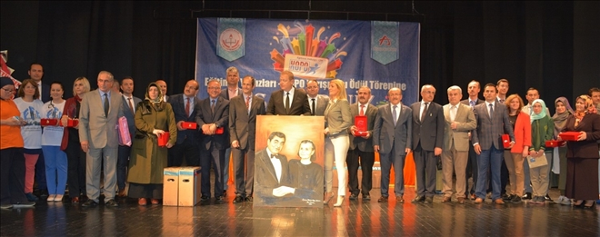 Anadolu Vakfı projesi olan okulları  ödüllendirmeye devam ediyor   