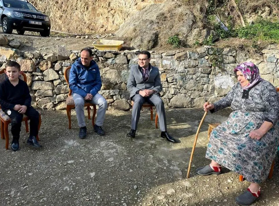 KAYMAKAM ÇAKMAK ZİYARETLERİNİ SÜRDÜRÜYOR 