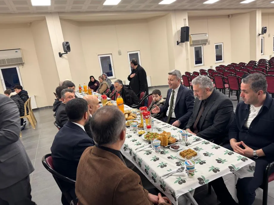 MAÇKA, ERDEM-DEĞER-EYLEM ANLAYIŞINI İFTARDA KONUŞTU 